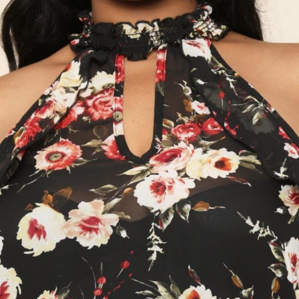 Plus Size Sheer Floral Print Top - Picture 2 of 5